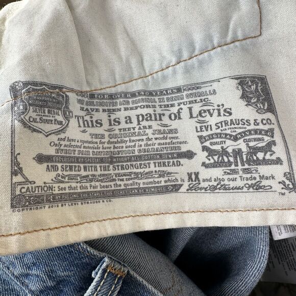 Levi's 501 CT Jeans Womens 28 Distressed Boyfriend Blue Denim Cotton - Picture 8 of 11